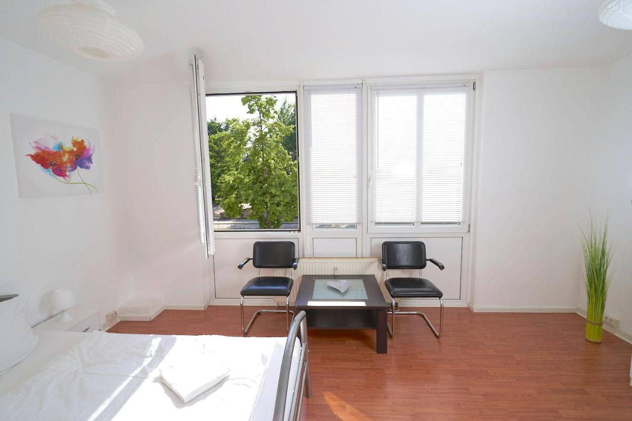Bnb Potsdamer Platz Rooms & Apartments Berlin Exterior photo